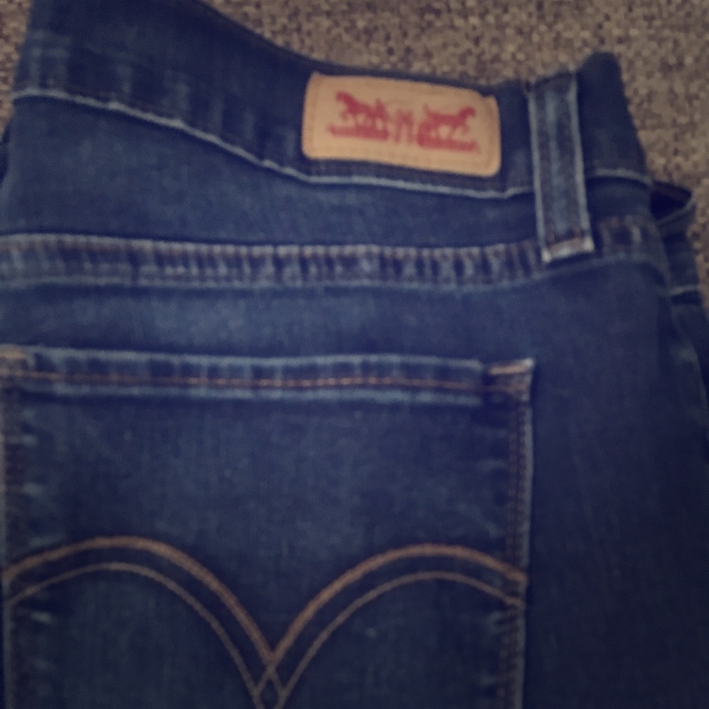 Levi jeans